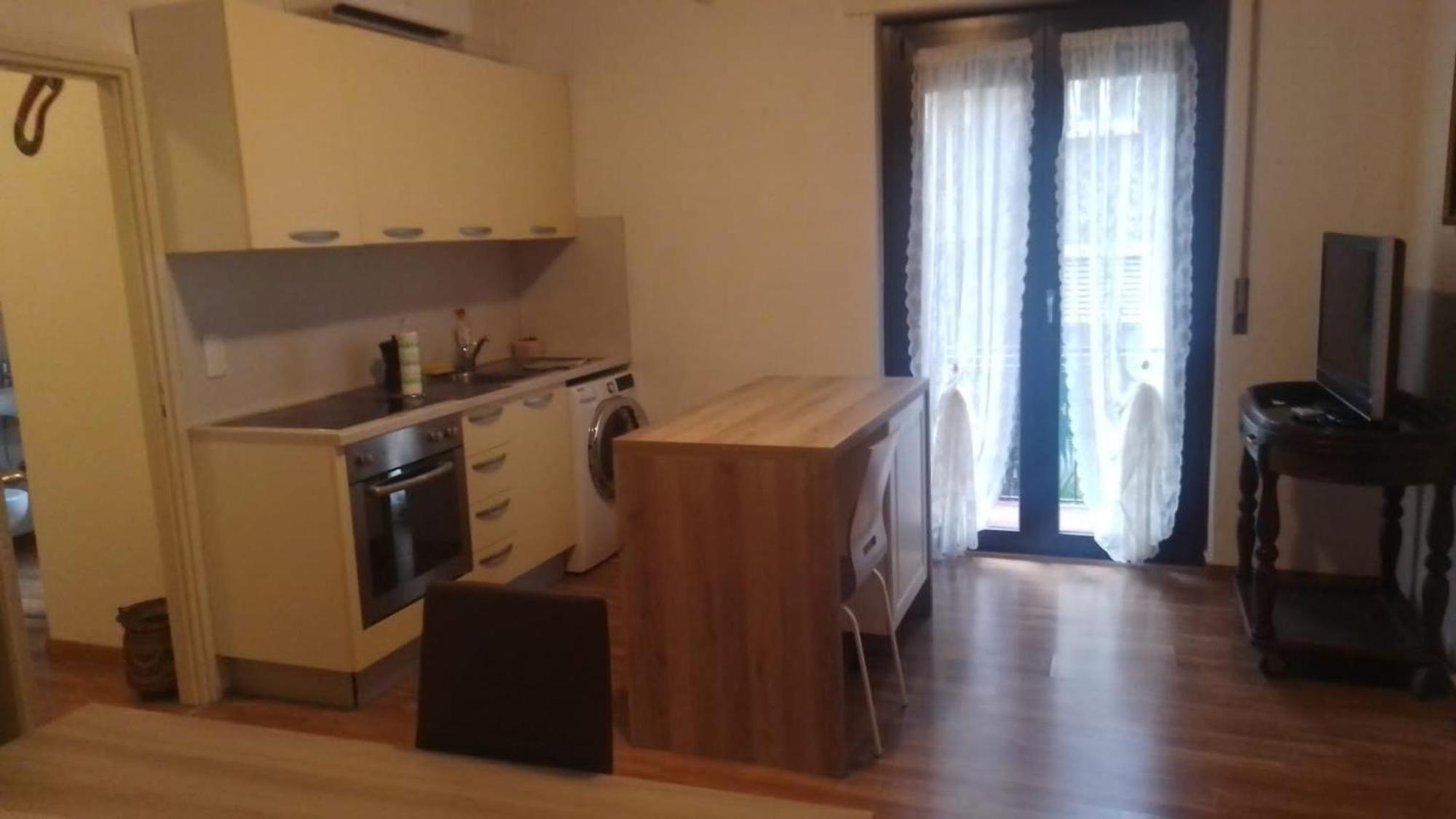 Anna'S Home ** Campione d'Italia Luaran gambar
